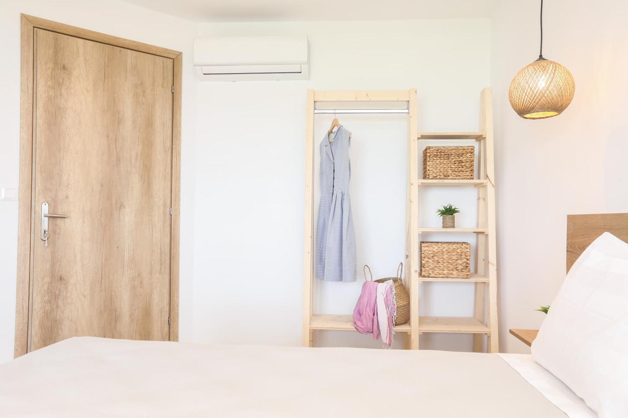 Magdachris Luxury Rooms Agios Georgios Pagon Exterior photo